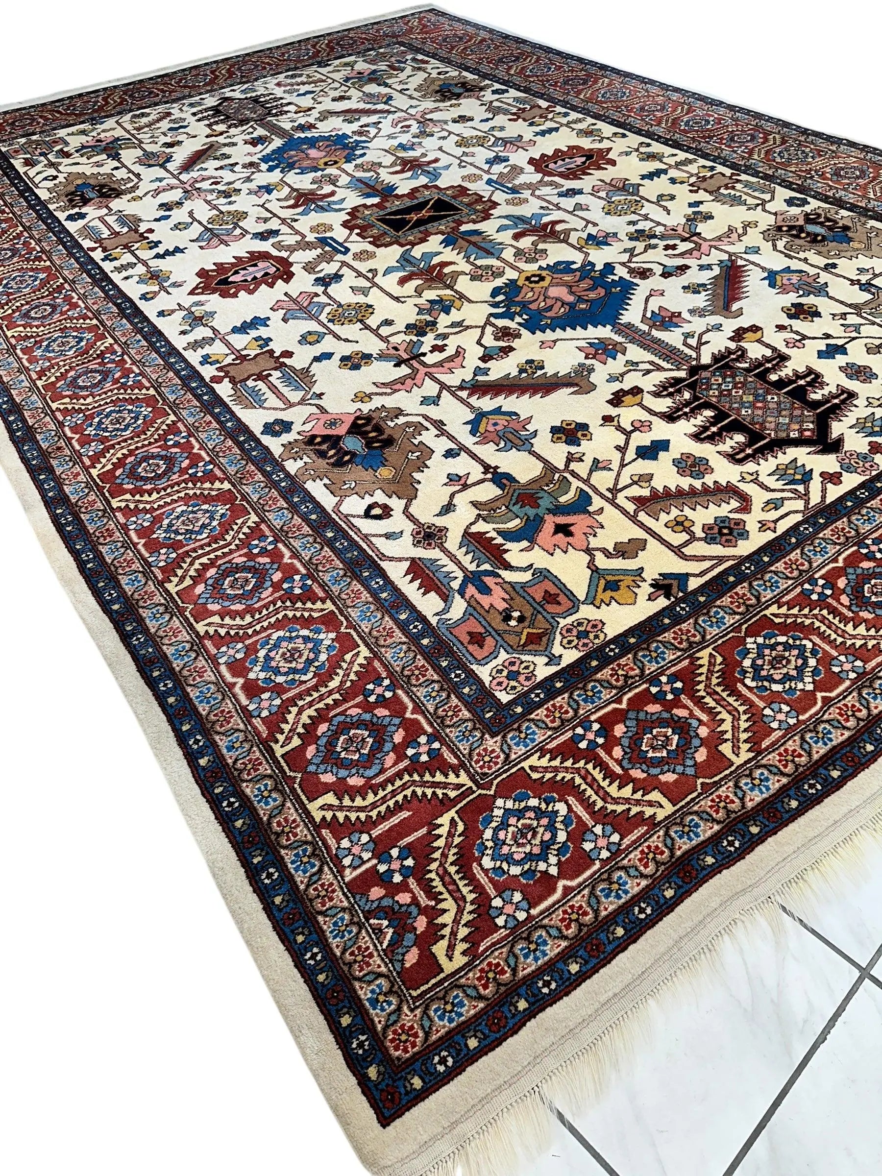 Hand-Knotted Vintage Afghani Serapi Wool Rug – 10'10" x 15'10" – Elegant Traditional Area Rug Rugistan
