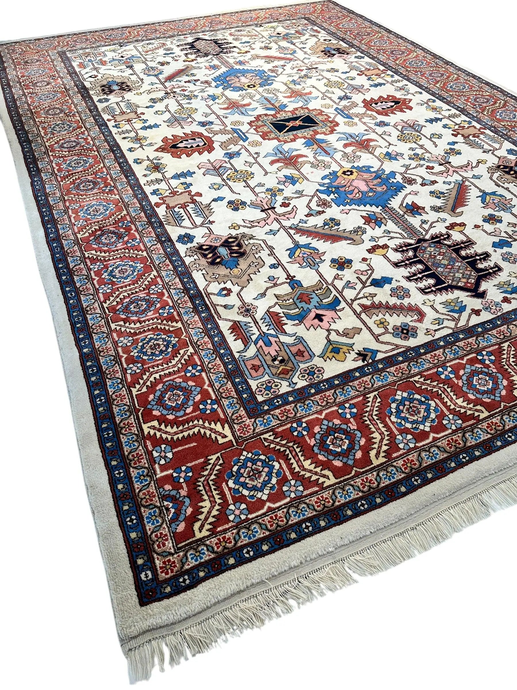 Hand-Knotted Vintage Afghani Serapi Wool Rug – 10'10" x 15'10" – Elegant Traditional Area Rug Rugistan