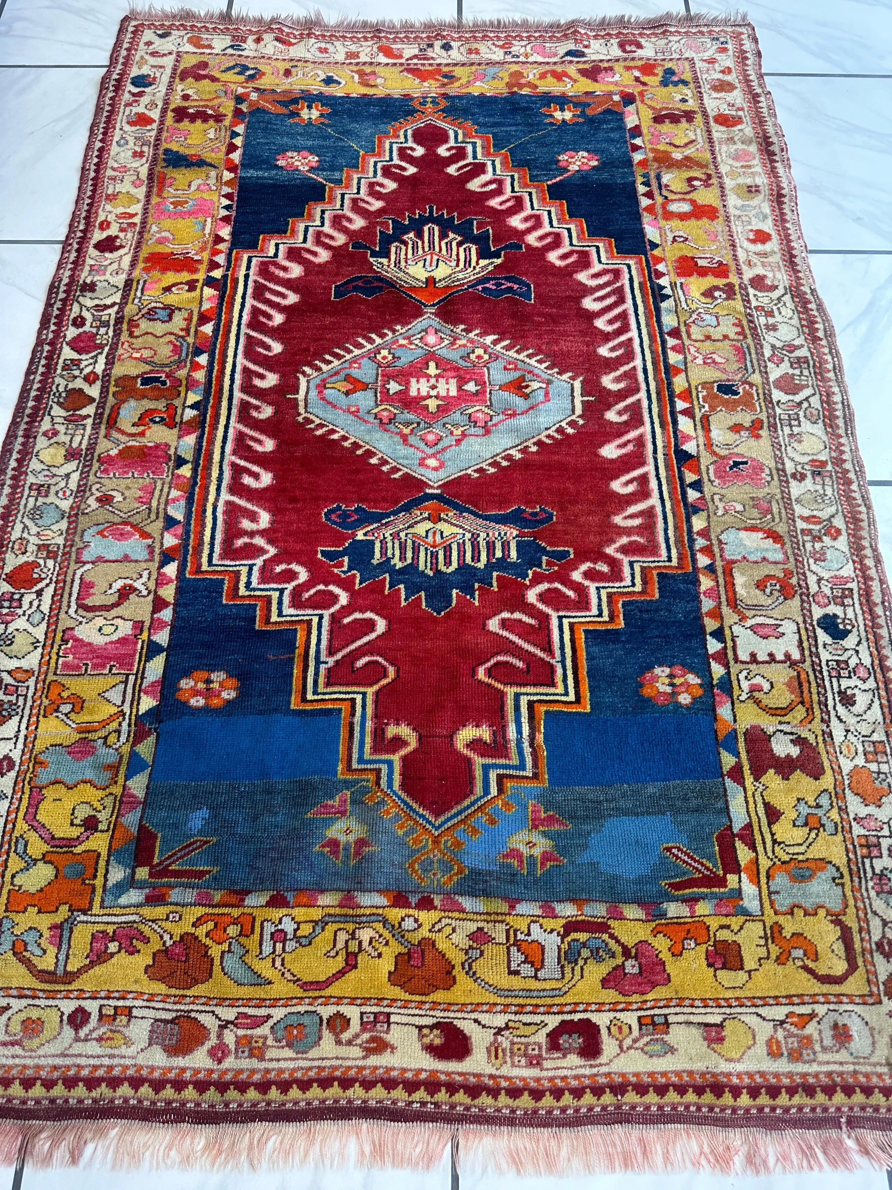 Hand-Knotted Antique Turkish Melas Wool Rug – 4'3" x 5'11" – Vibrant Geometric Motifs Rugistan