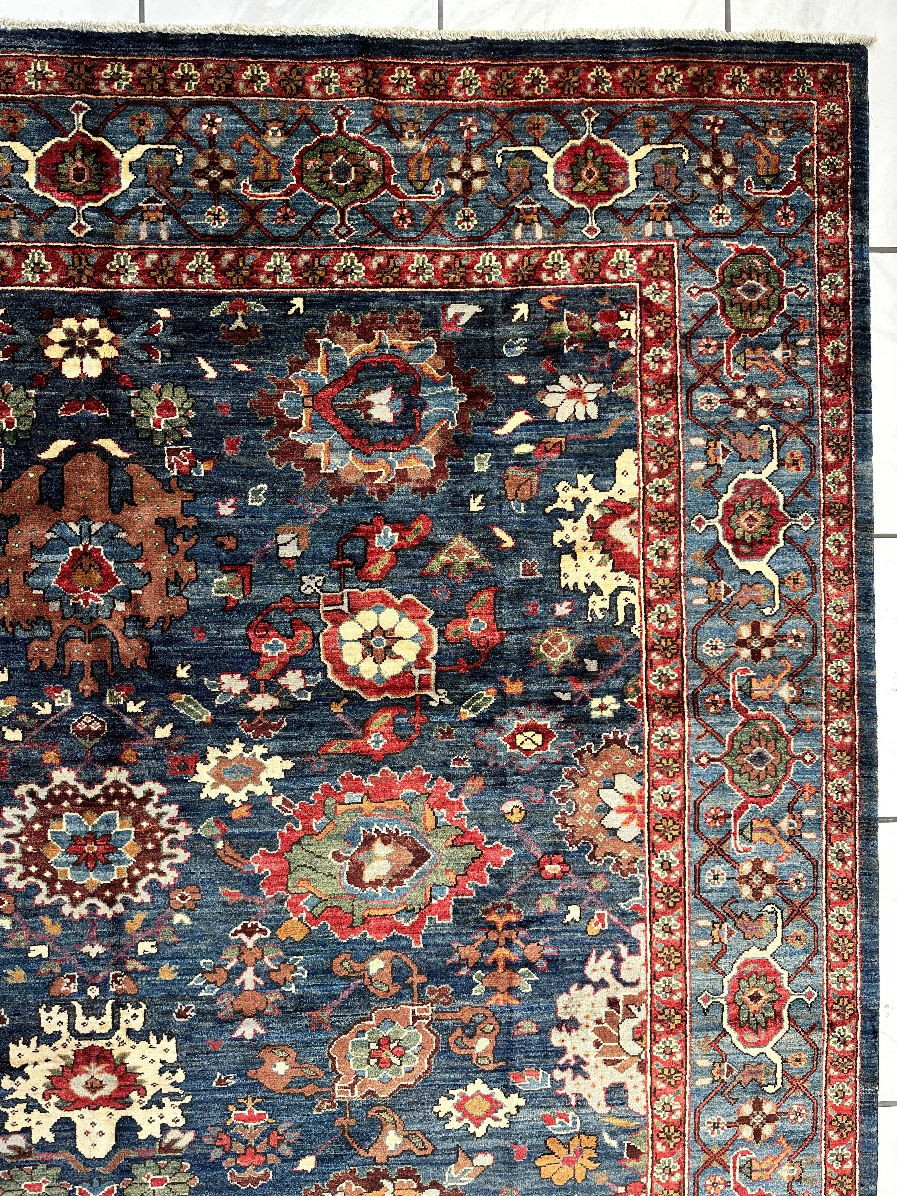 Trasitional Serapi Ghazni Wool Rug – 8' x 10’ – Intricate Floral Design Rugistan