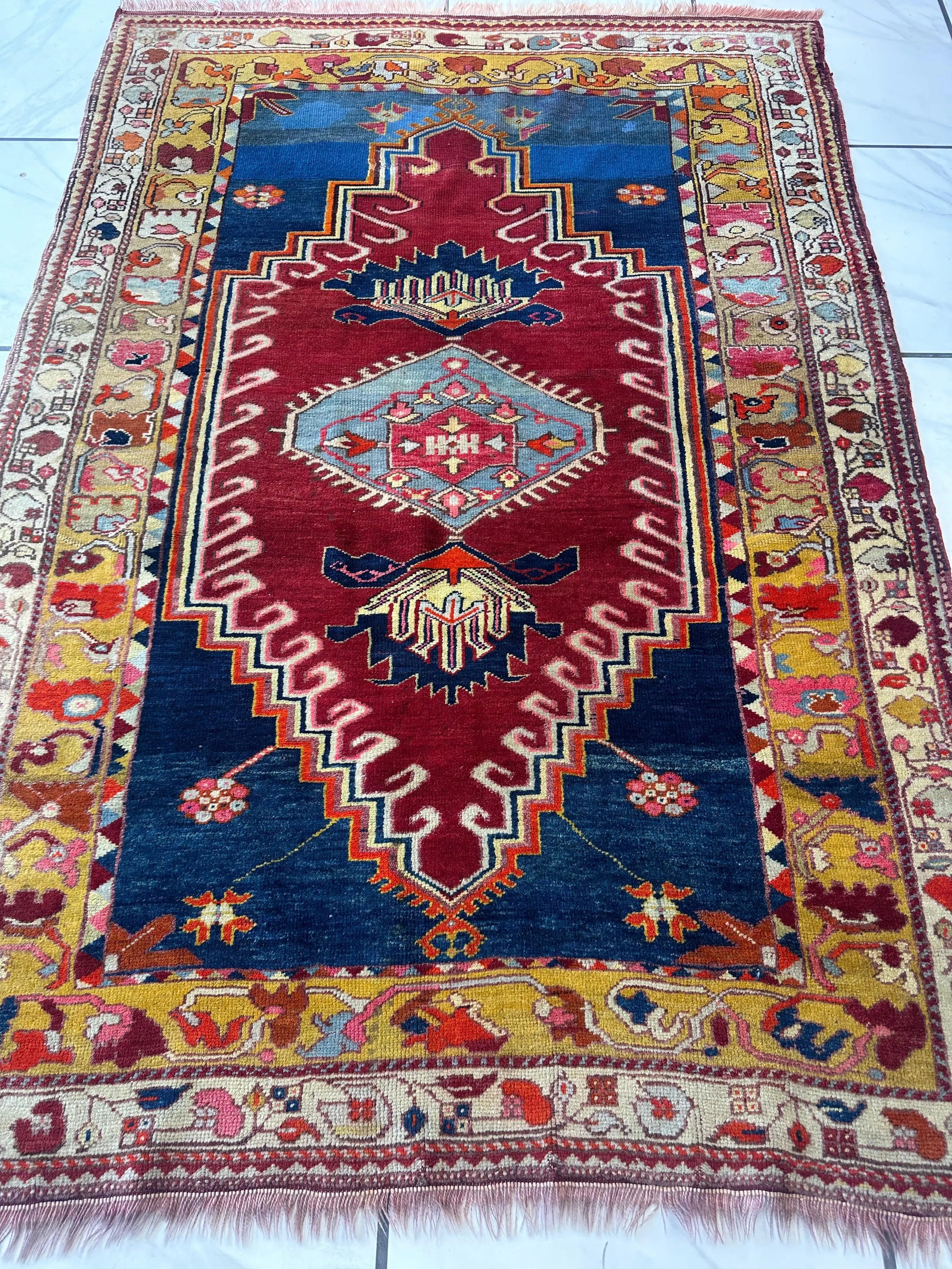 Hand-Knotted Antique Turkish Melas Wool Rug – 4'3" x 5'11" – Vibrant Geometric Motifs Rugistan
