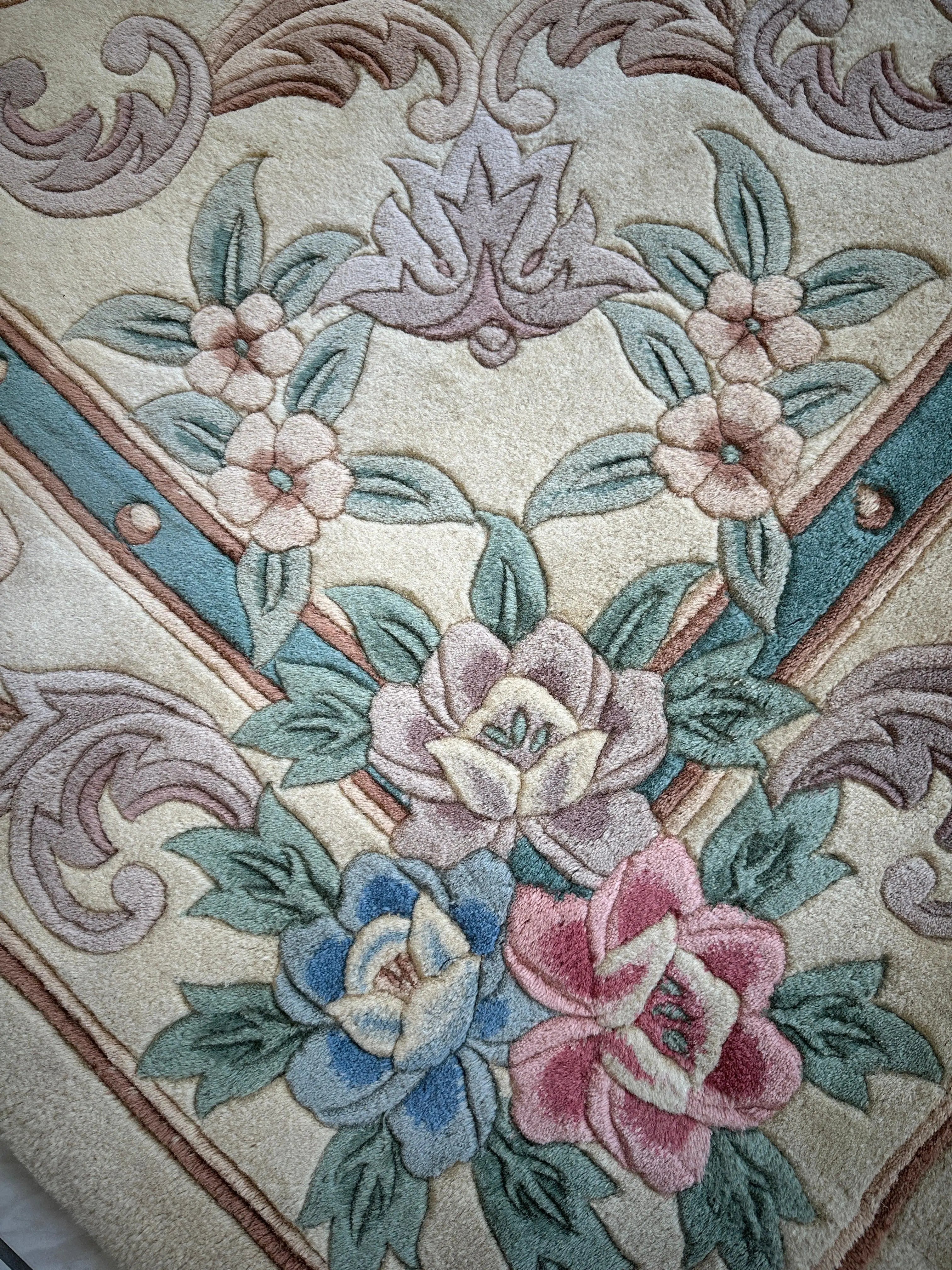 Hand-Tufted Chinese Aubusson Wool Rug – 7'10" x 11' – Luxurious Traditional Design Rugistan