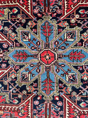Hand-Knotted Persian Heriz Wool Rug – 9’ x 12’ – Geometric Medallion Design Rugistan