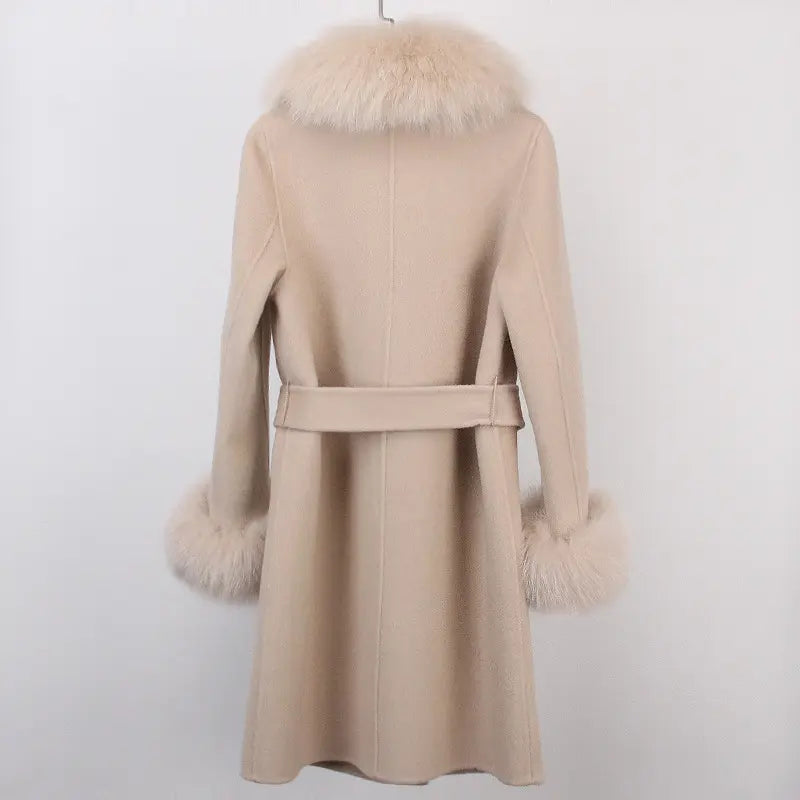 Long Wool Overcoat | Classic Elegance & Warmth
