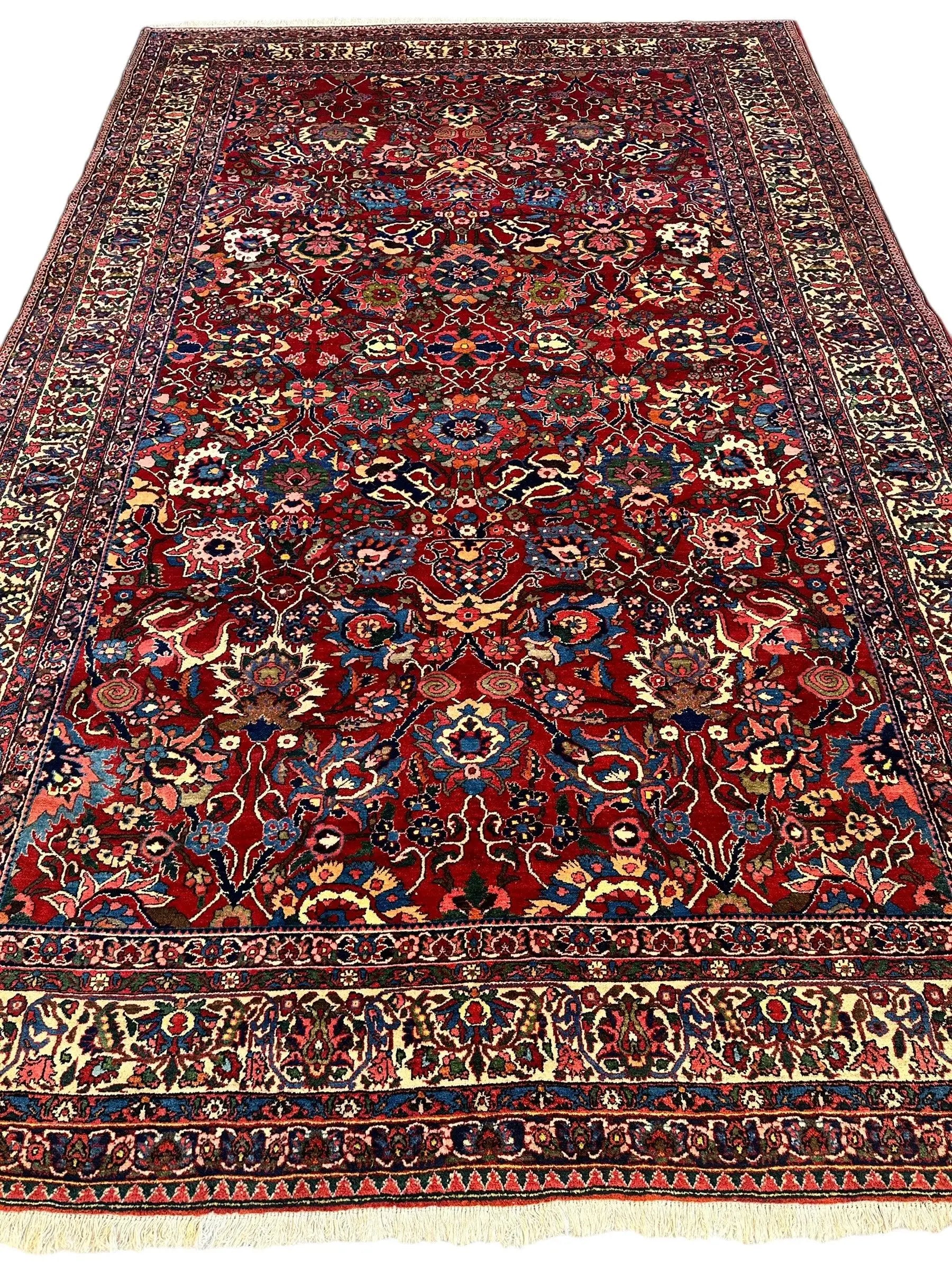Antique Persian Bakhtiari Rug – Timeless Masterpiece 8'6" x 13'2" Rugistan