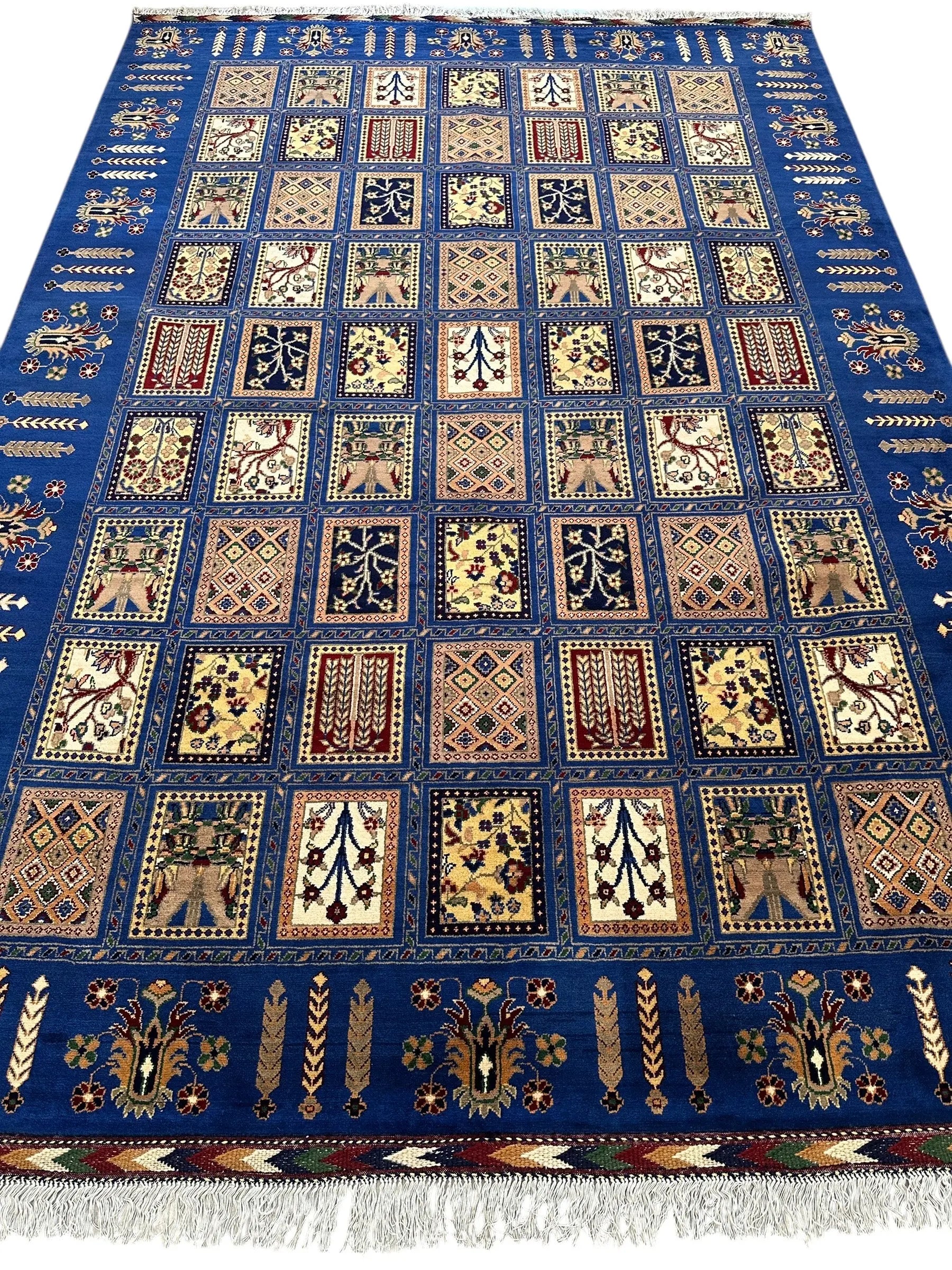 6'9″ x 10' Hand-Knotted Afghani Bakhtiari Wool Rug – Persian Garden Design – Blue & Cream Rugistan