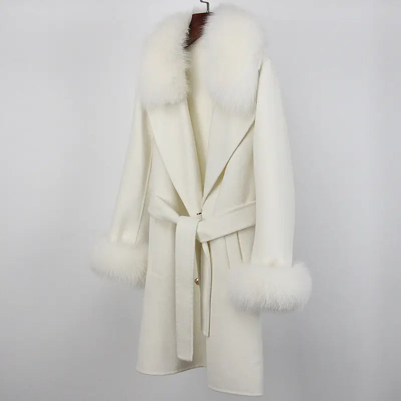 Long Wool Overcoat | Classic Elegance & Warmth