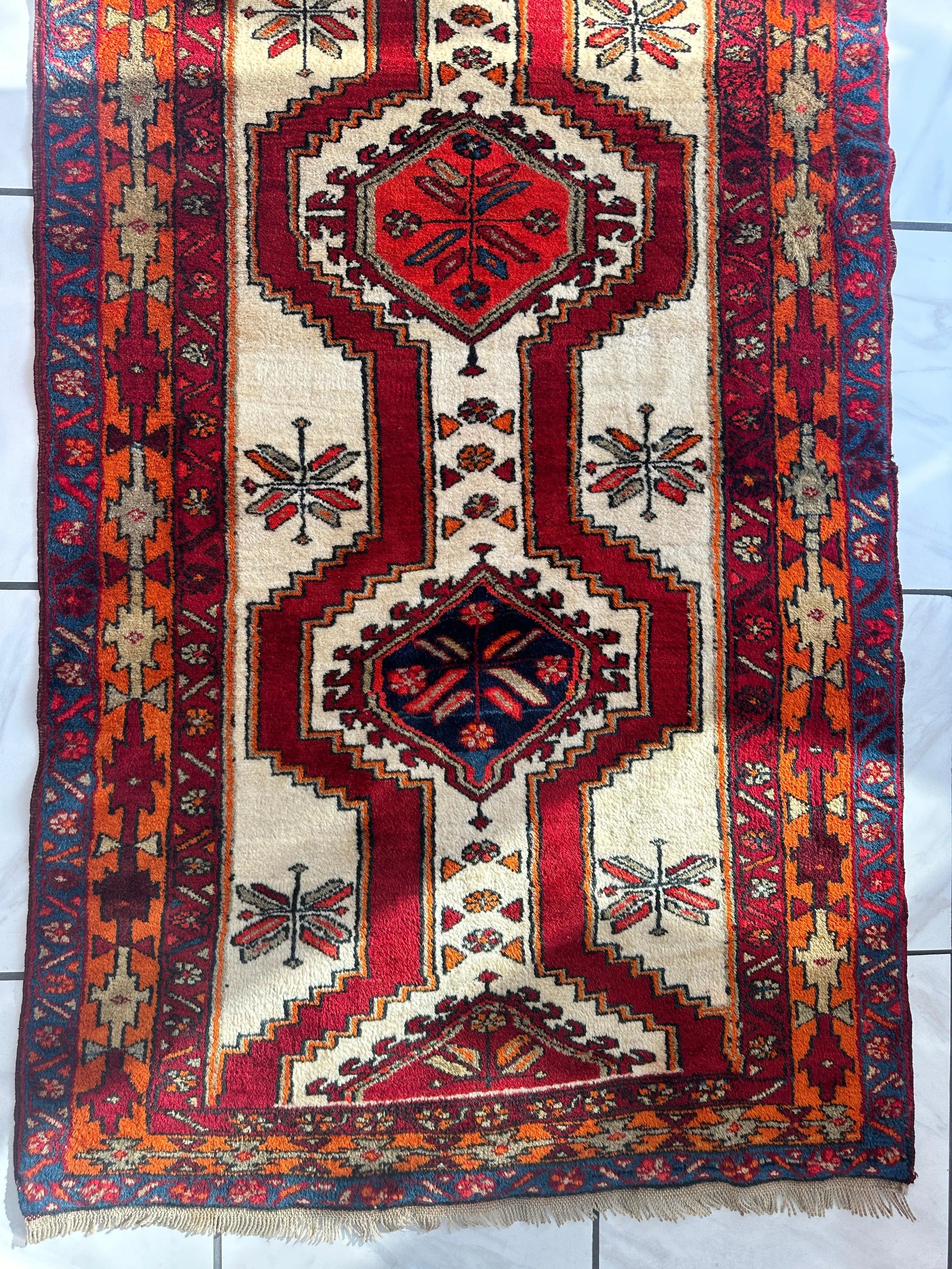 Persian Meshgi Wool Runner 3’6” x 9’10” Rugistan