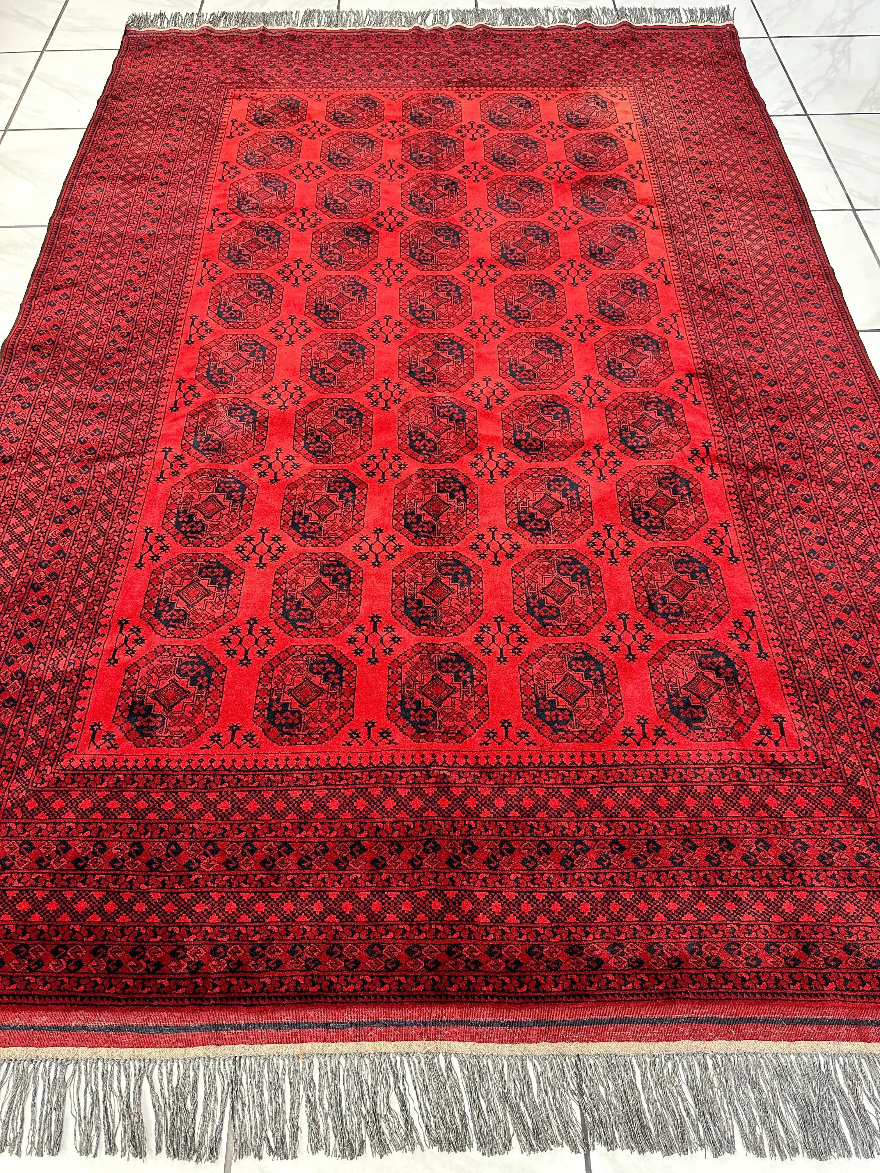 Hand-Knotted Turkoman Ersari Wool Rug – 6’7” x 9’6” – Rich Red Tones, Geometric Design Rugistan