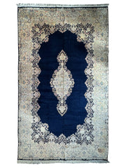 Palace-Size Vintage Royal Kirman Wool Rug – 9’9” x 17’2” – Hand-Knotted Persian Elegance with Deep Navy Field Rugistan