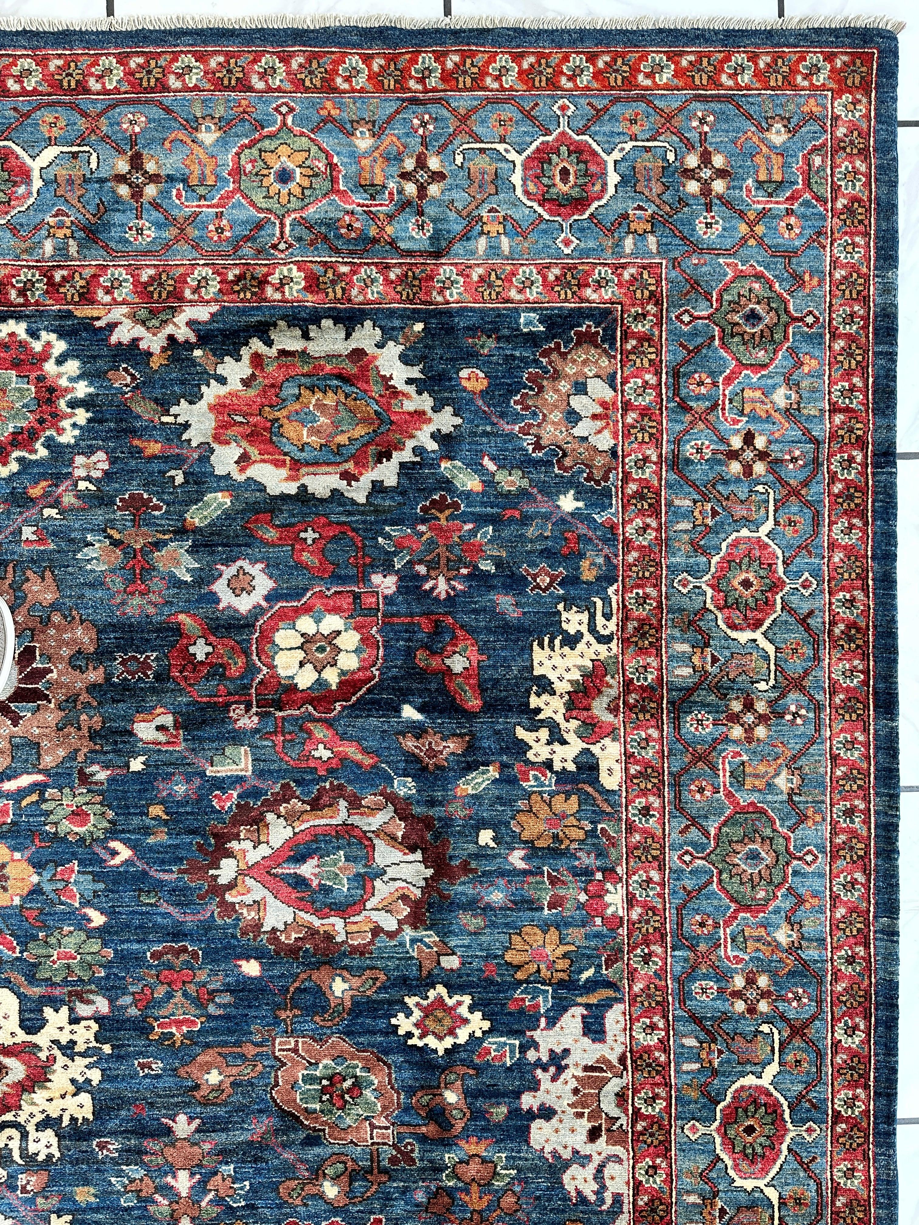 Trasitional Serapi Ghazni Wool Rug – 8' x 10’ – Intricate Floral Design Rugistan