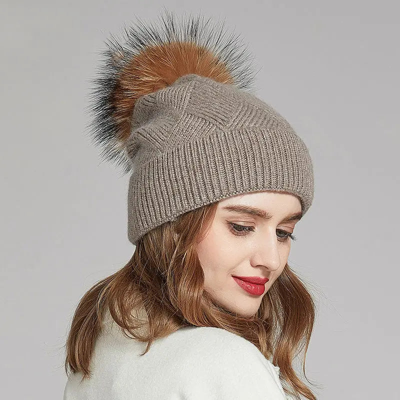 Woolen Women's Hat with a Pompon Family Shopolf