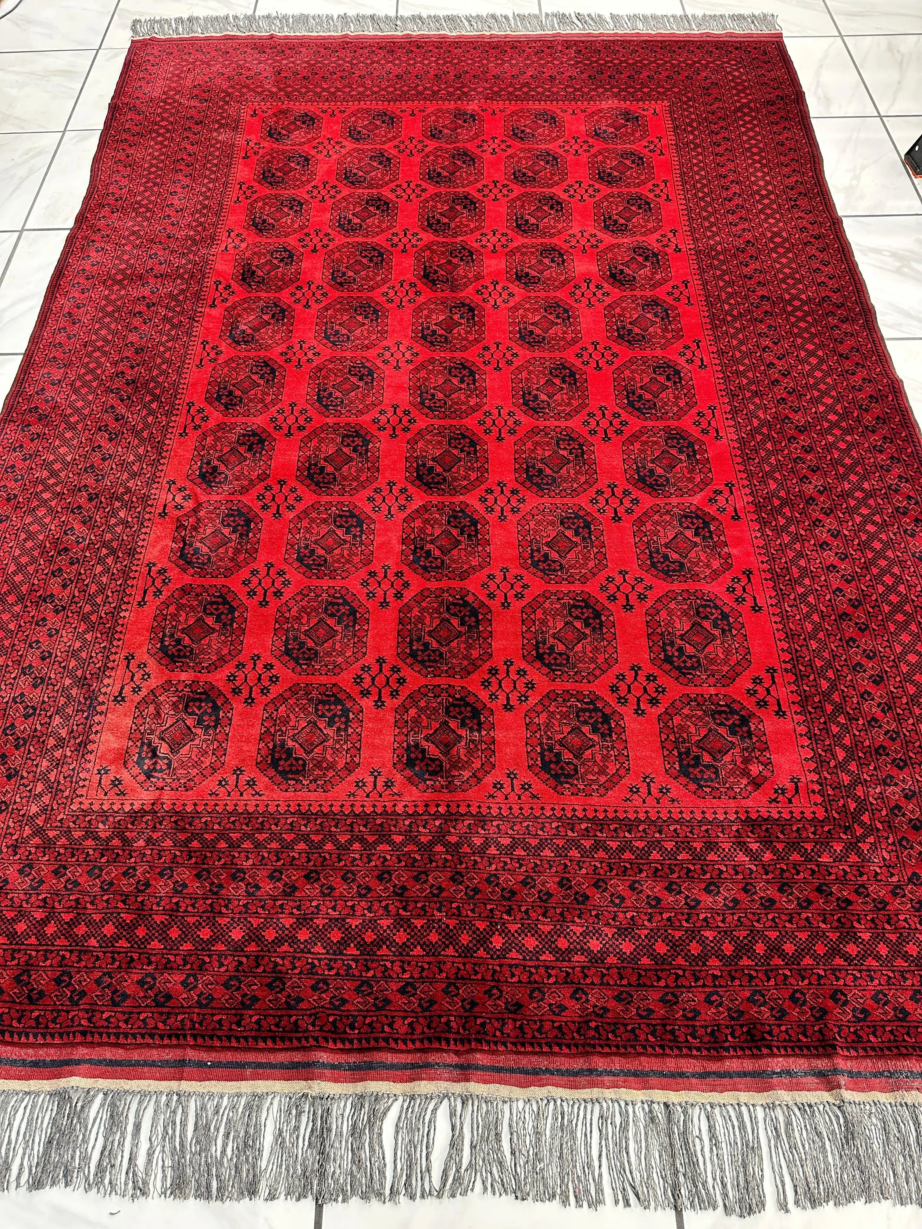 Hand-Knotted Turkoman Ersari Wool Rug – 6’7” x 9’6” – Rich Red Tones, Geometric Design Rugistan