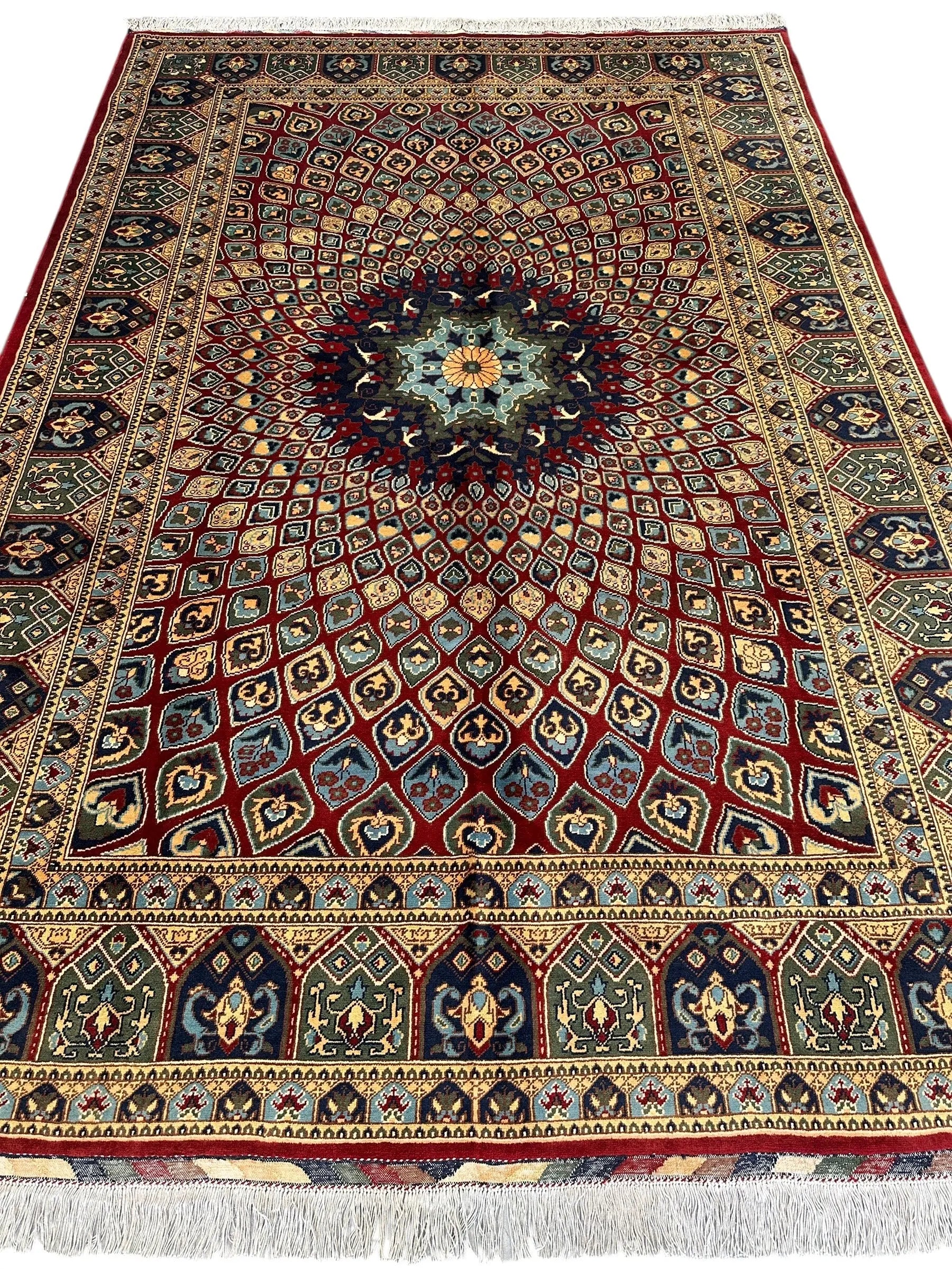 Afghani Parak Hand-Knotted Wool Rug | 6’6″ x 9’10″ Traditional Dome Motif Rugistan