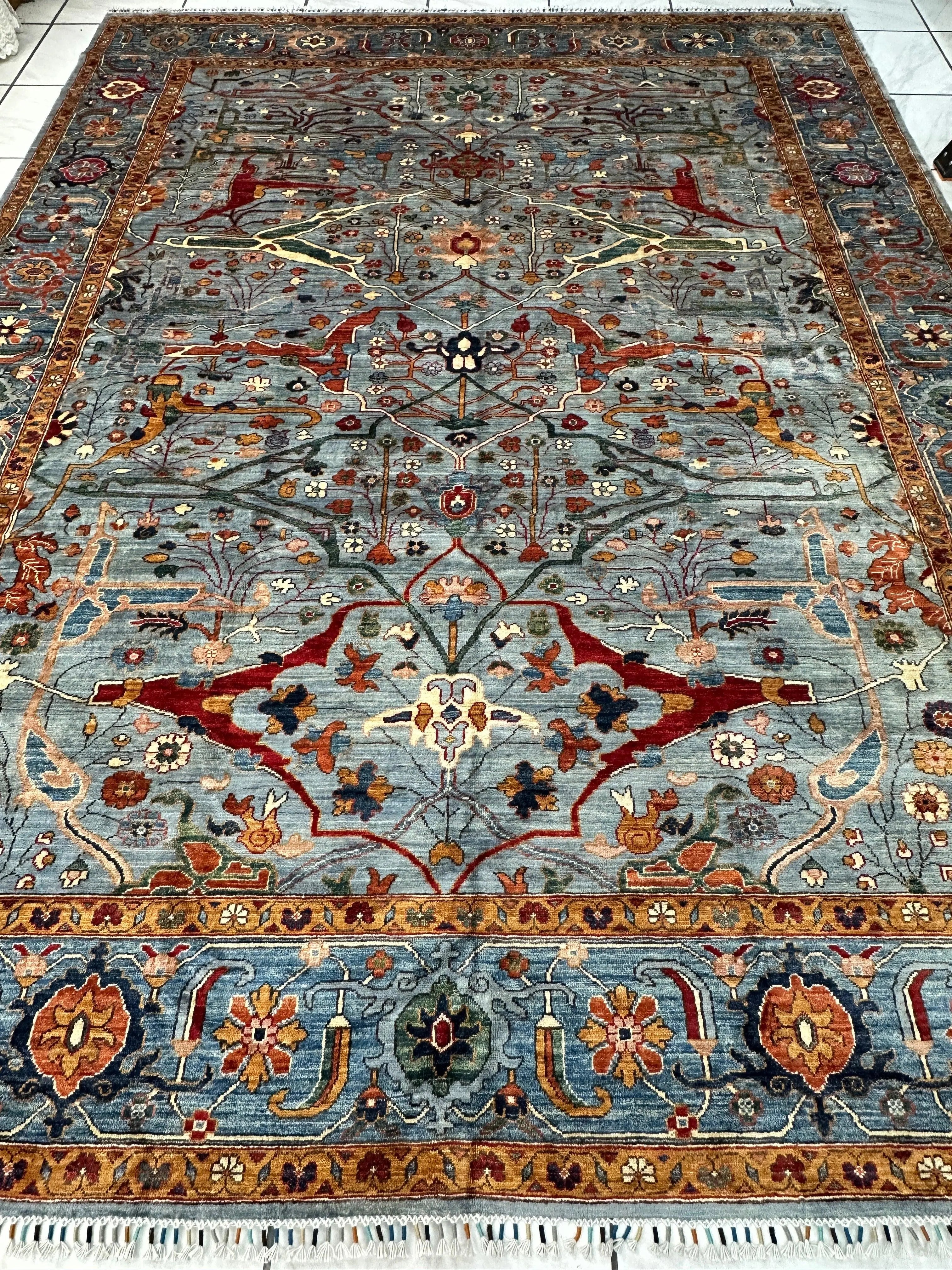 Hand-Knotted Trasitional Serapi Ghazni Wool Rug – 9’1” x 12’ – Intricate Floral Design Rugistan