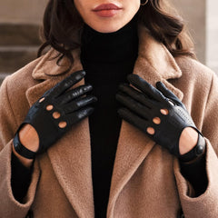 Alessa (black) - Classic Italian lambskin leather driving gloves