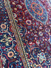 Antique Persian Kashan Debir Rug – 4’3” x 6’4” – Circa 1920s – Hand-Knotted Fine Wool Rugistan