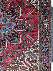 Hand-Knotted Persian Heriz Wool Rug – 9’ x 12’ – Geometric Medallion Design Rugistan