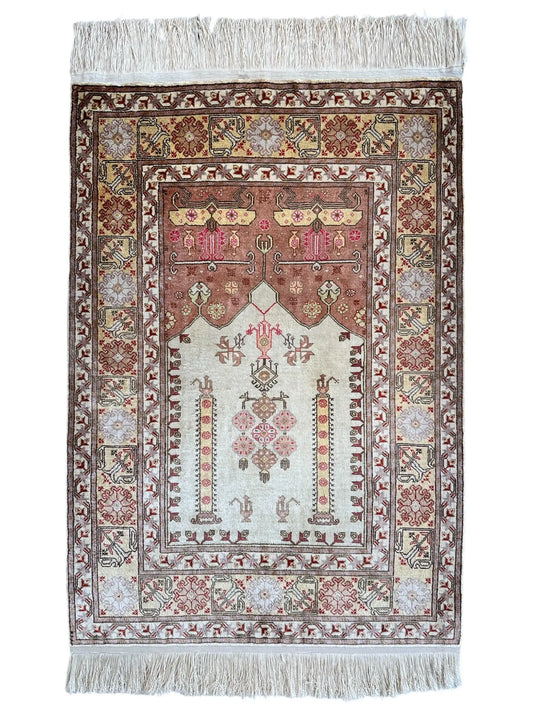 Luxurious Hand-Knotted Pure Silk Turkish Kayseri Rug – Intricate Floral & Geometric Design, 2’2” x 3’ Rugistan