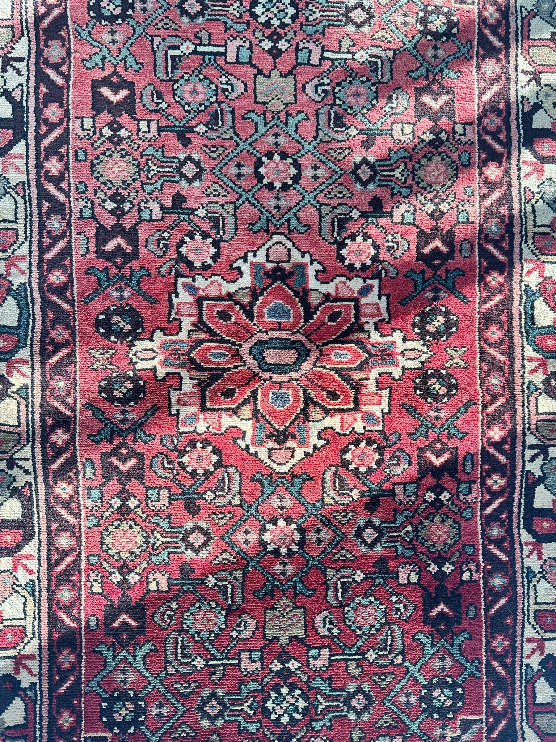Vintage Persian Hamadan Rug 3’7” x 6’8” Rugistan
