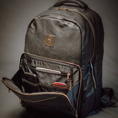 Black Leather Daily Commuter Bag XL Sole Premise