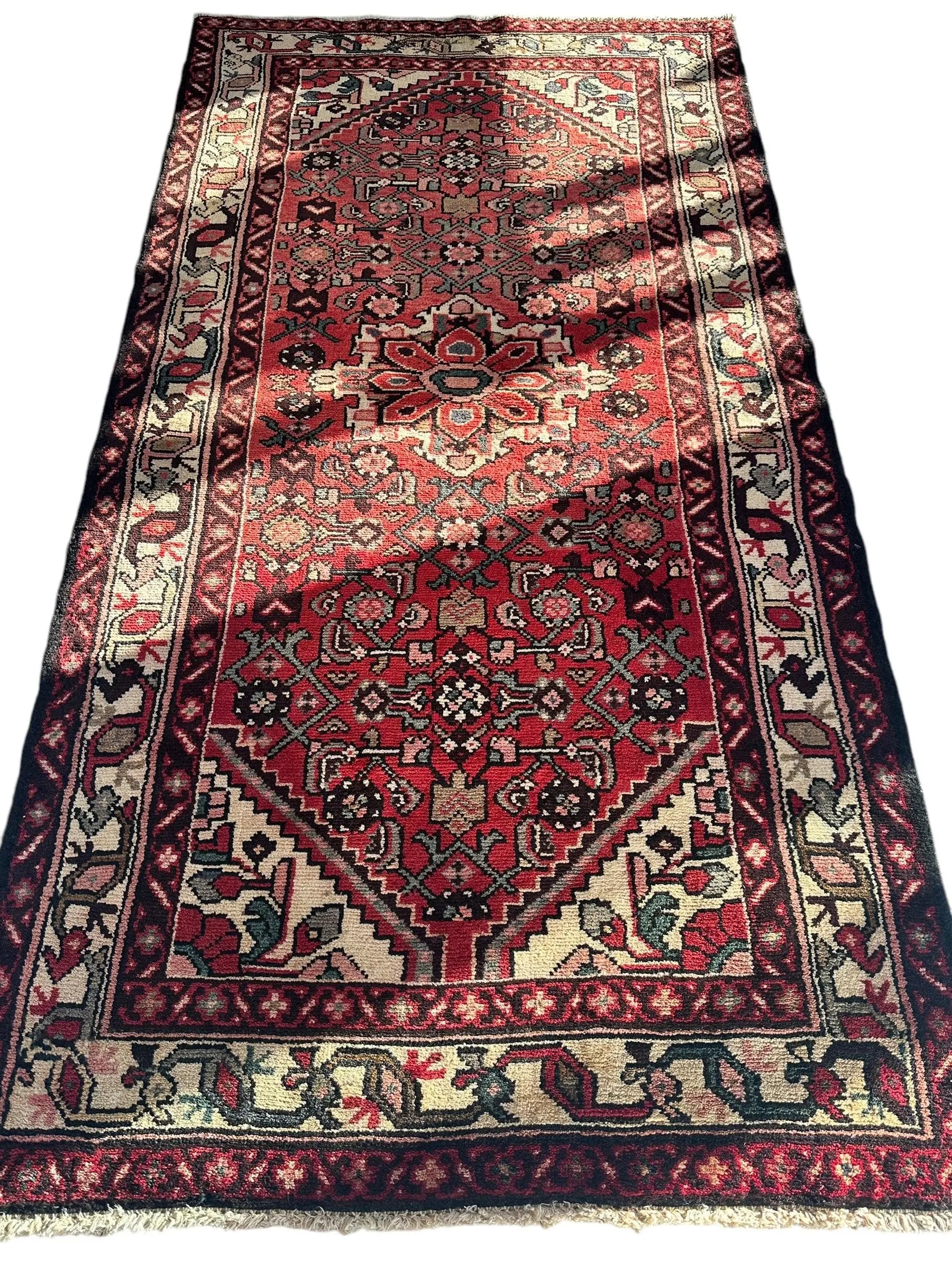Vintage Persian Hamadan Rug 3’7” x 6’8” Rugistan
