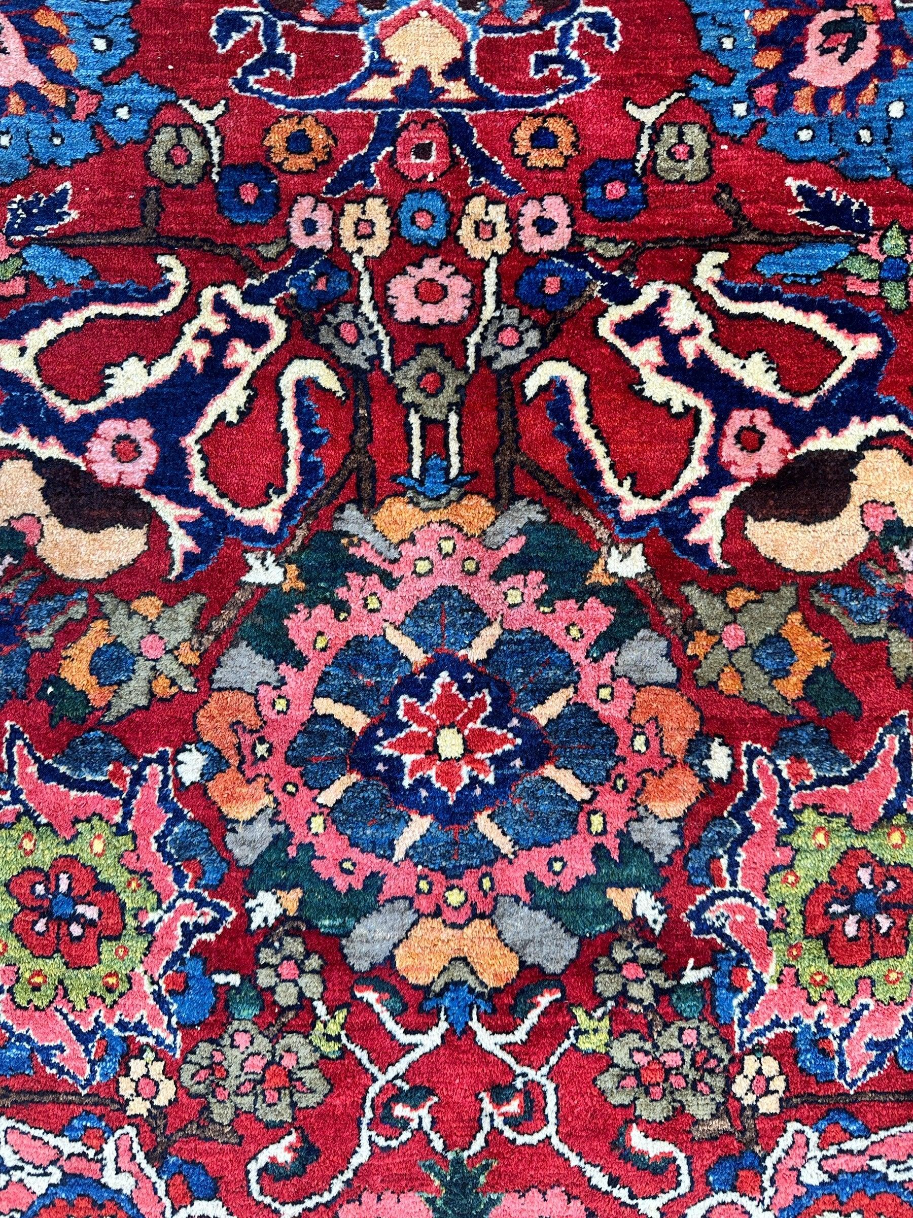 Antique Persian Bakhtiari Rug – Timeless Masterpiece 8'6" x 13'2" Rugistan