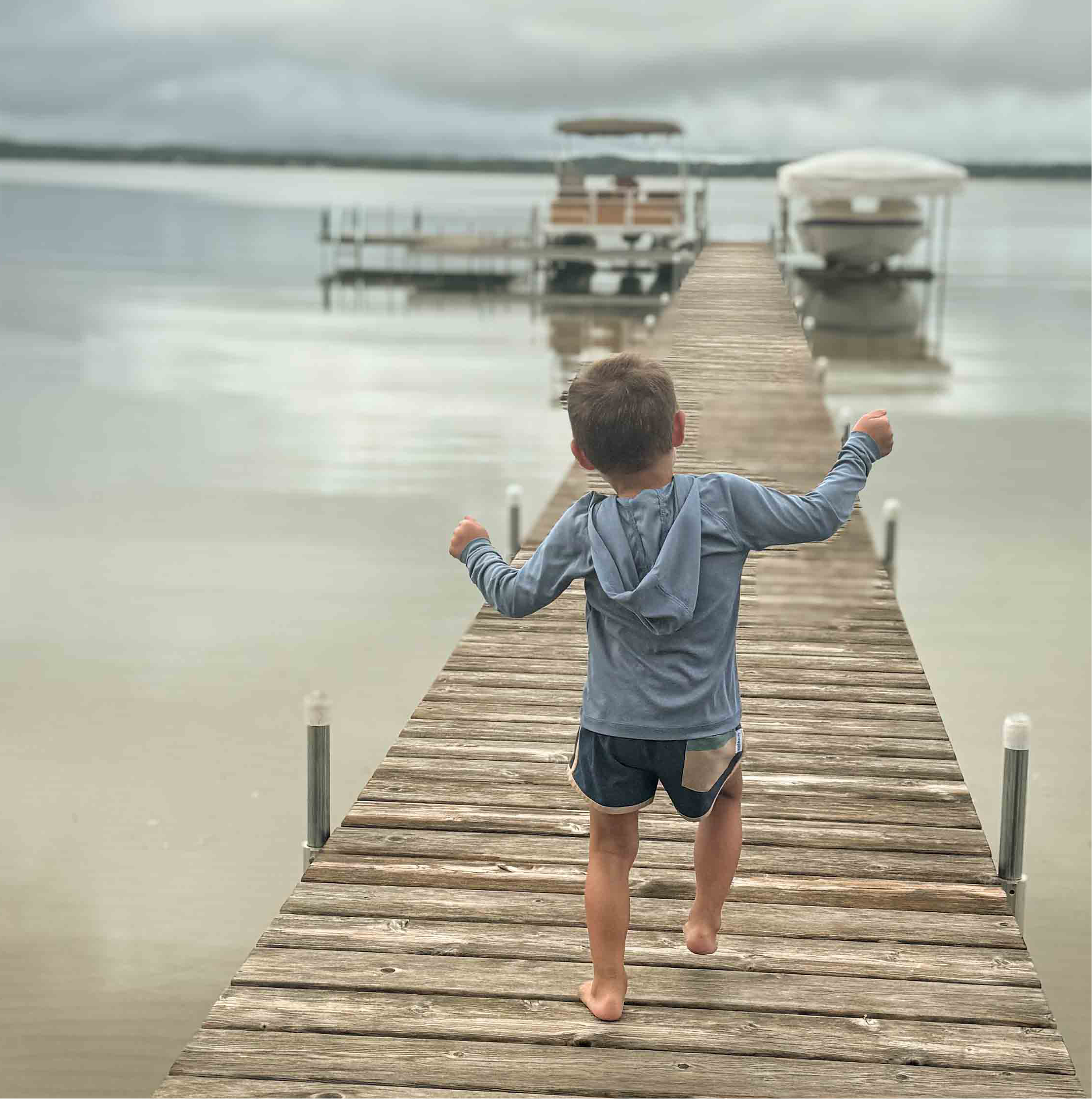 Dusty blue UV resistant shirt Keep the Littles Wild