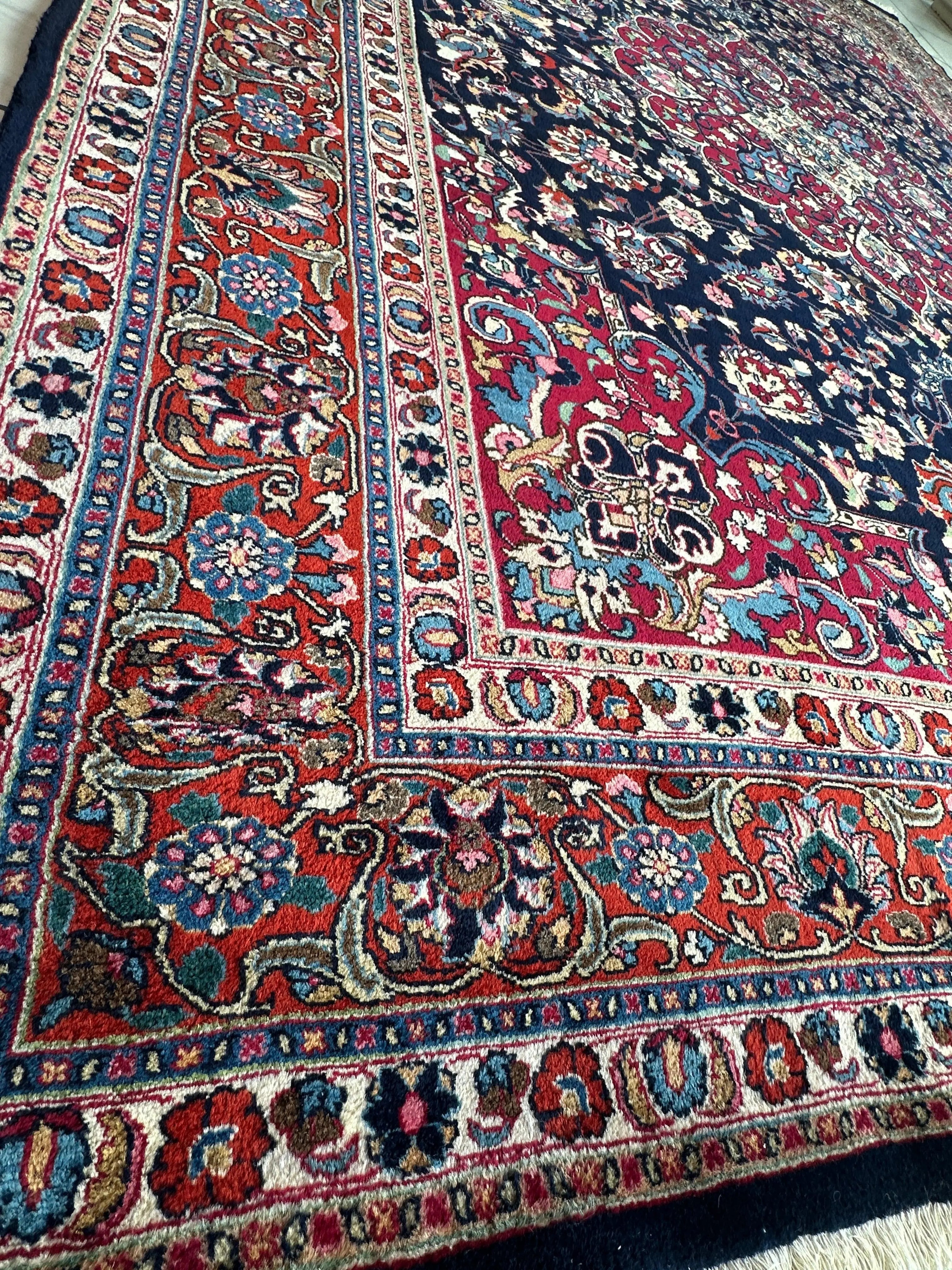 Persian Mashhad Hand Knotted Wool Area Rug 9’9” x 13’3” Rugistan