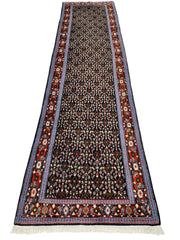 Vintage Persian Senneh Runner Rug - 2'8" x 9'8" - Handwoven Wool, Circa 1960-1980 Rugistan