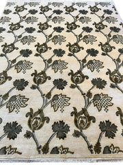Hand-Knotted Indian Rug - 7'11" x 9'9" - Wool - Floral Pattern - Elegant Beige and Green Design Rugistan