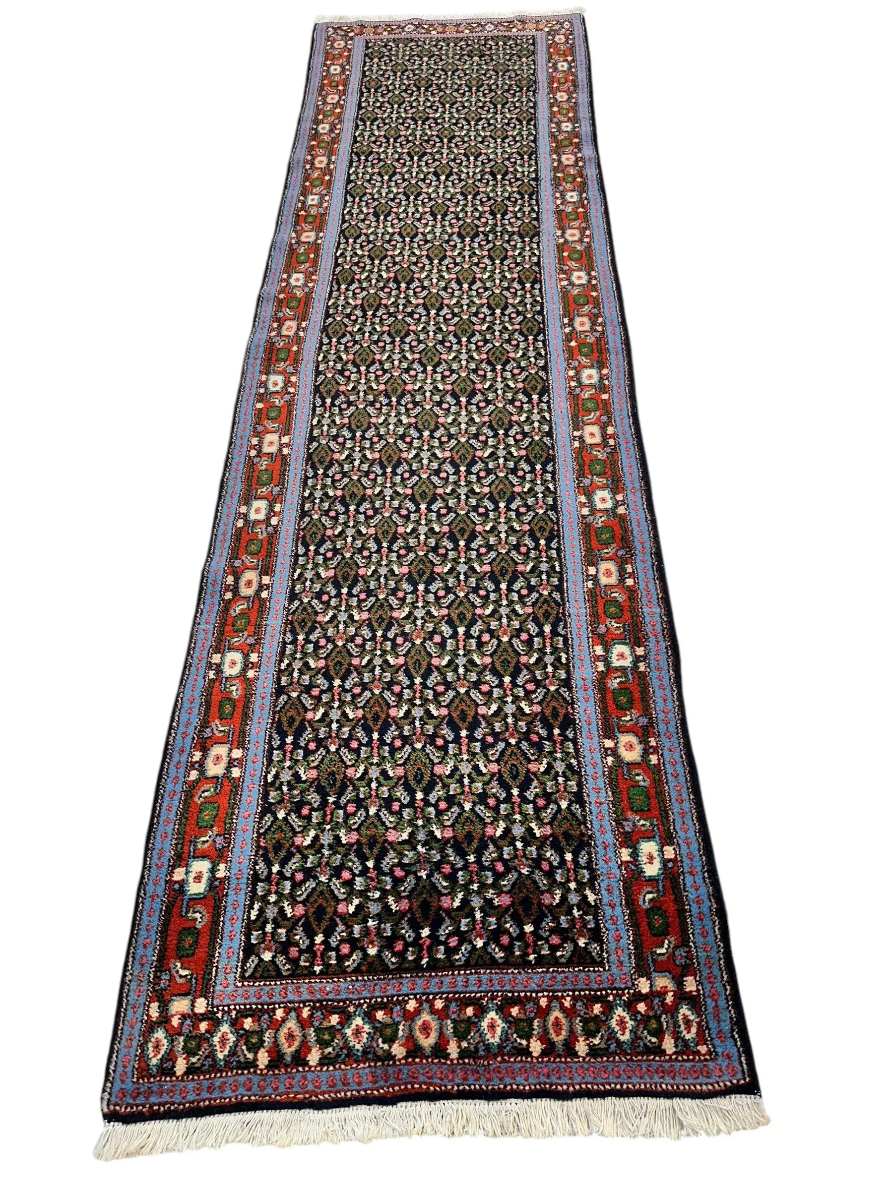 Vintage Persian Senneh Runner Rug - 2'8" x 9'8" - Handwoven Wool, Circa 1960-1980 Rugistan