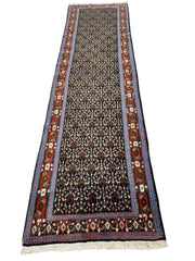 Vintage Persian Senneh Runner Rug - 2'8" x 9'8" - Handwoven Wool, Circa 1960-1980 Rugistan
