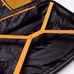 24-inch Black Hardcase Roller Luggage with 360° Wheels & TSA Lock Sole Premise