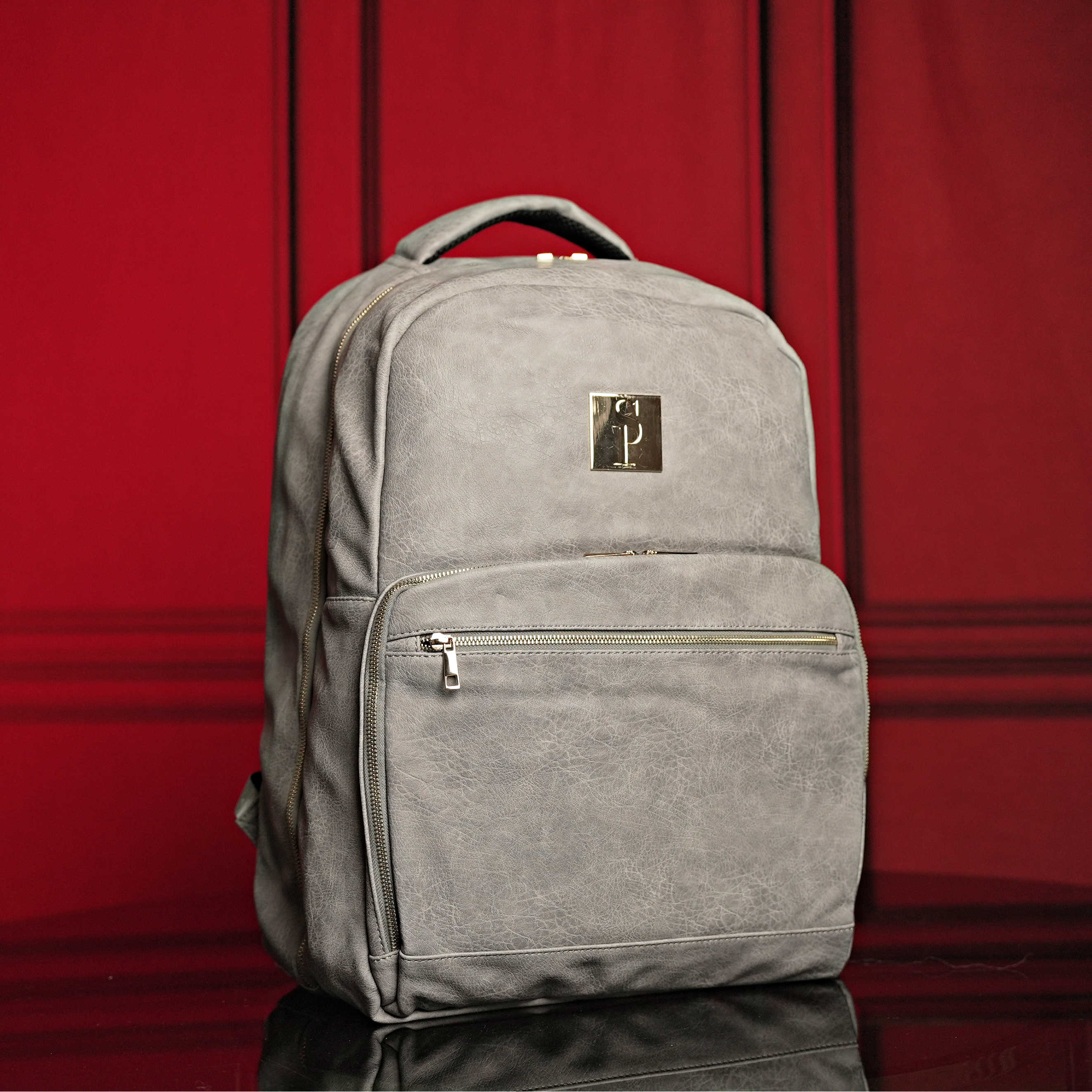 Grey Leather Commuter Bag Sole Premise