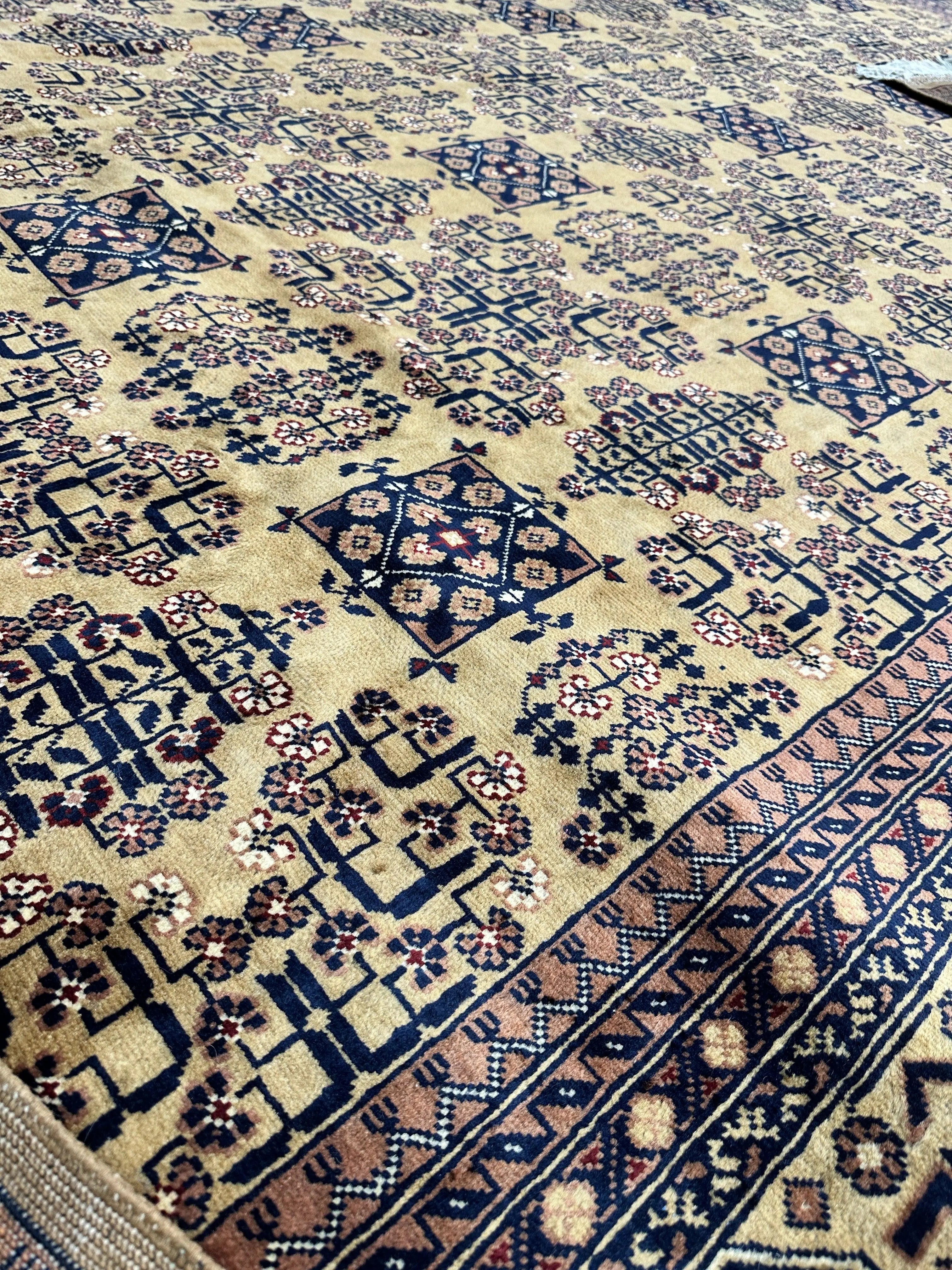 Hand-Knotted Afghan Bukhara Rug 8'4" x 11'10" - Wool, Geometric Patterns Rugistan