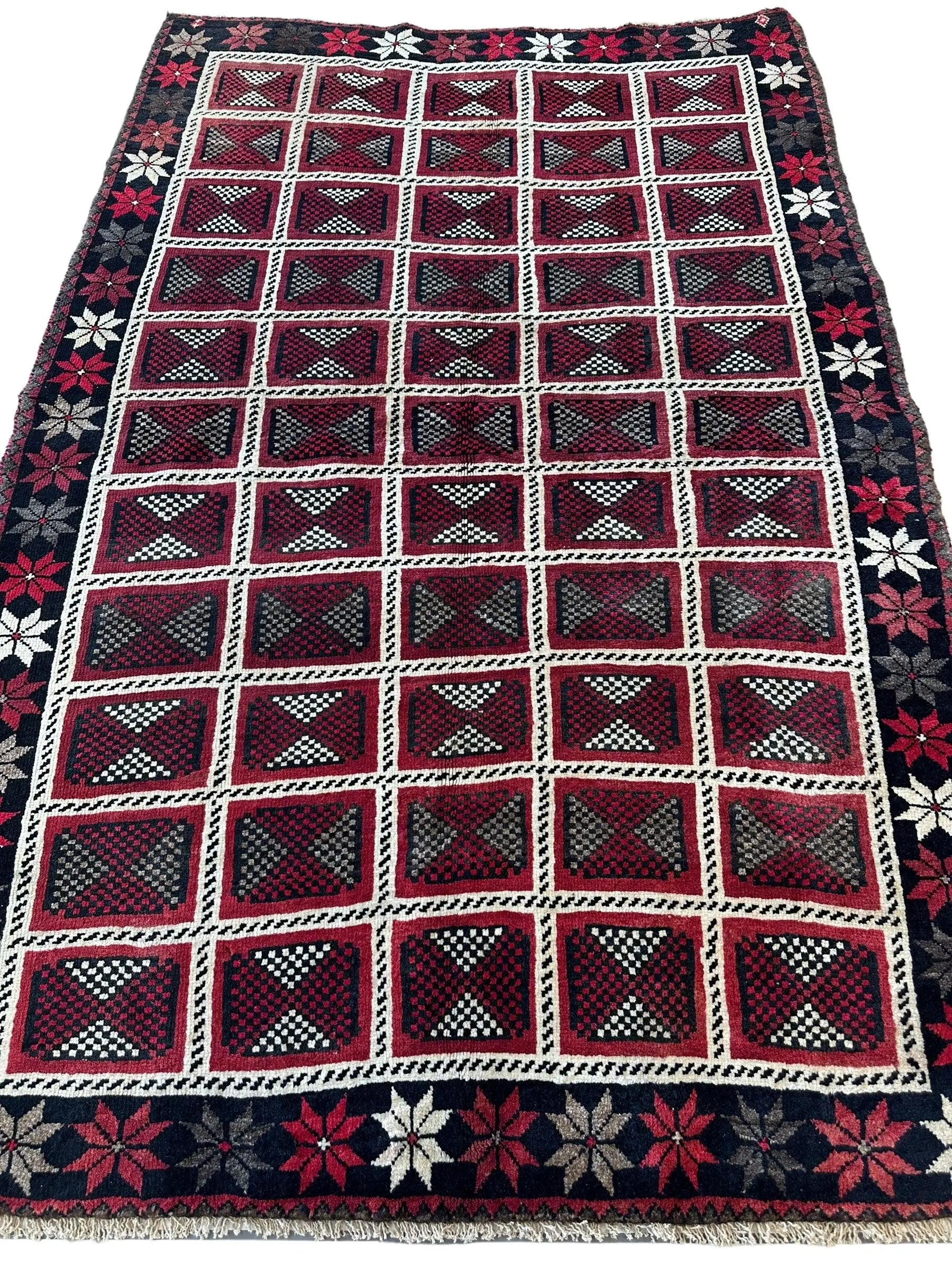 Hand-knotted Persian Tribal Khorramabad Wool Rug 4’3” x 6’10” Rugistan