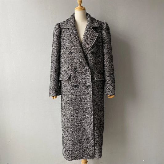 Women's Wool Coat with Long Sleeves