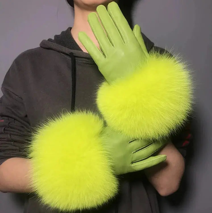 Gloves made of natural sheepskin with natural fur on a warm fluffy lining Family Shopolf