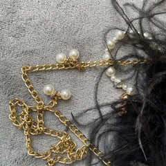 Ostrich Feather Clutch Bag | Elegant & Luxurious Design