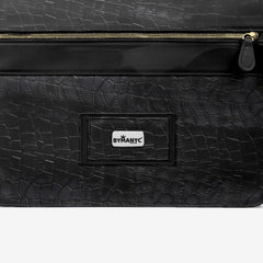 Vegan Luxe City Messenger Bag 16” | BYMANYC ® New York Milano Street Edge