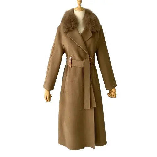 Women's cashmere coat with natural fox fur collar Family Shopolf