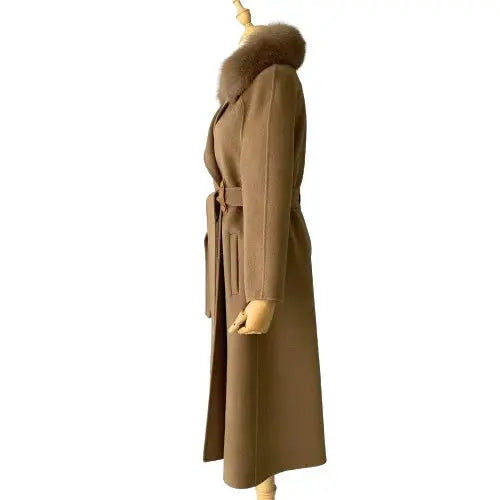 Women's cashmere coat with natural fox fur collar Family Shopolf
