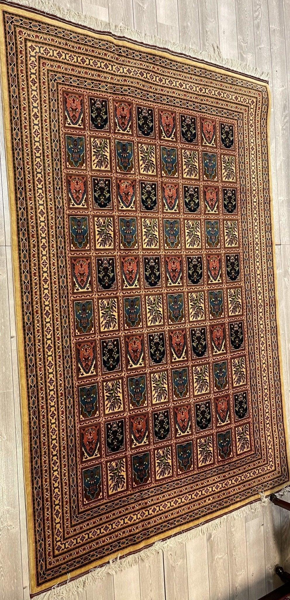 Afghani I Bakhtiari 7x10 Area Rug Rugistan