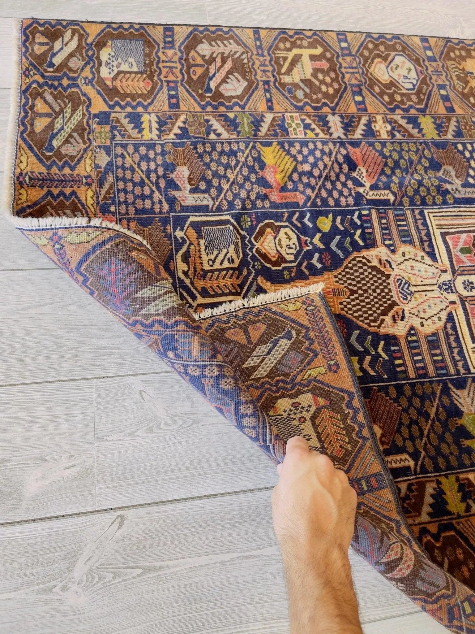 Afghani Vintage Pictorial Rug I Tribal Baluchi 4X7 Ft Rugistan