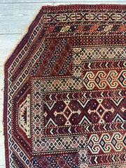 Antique 1890’s Turkoman Prayer Rug or Namazlyk 4’ x 5’2” Rugistan