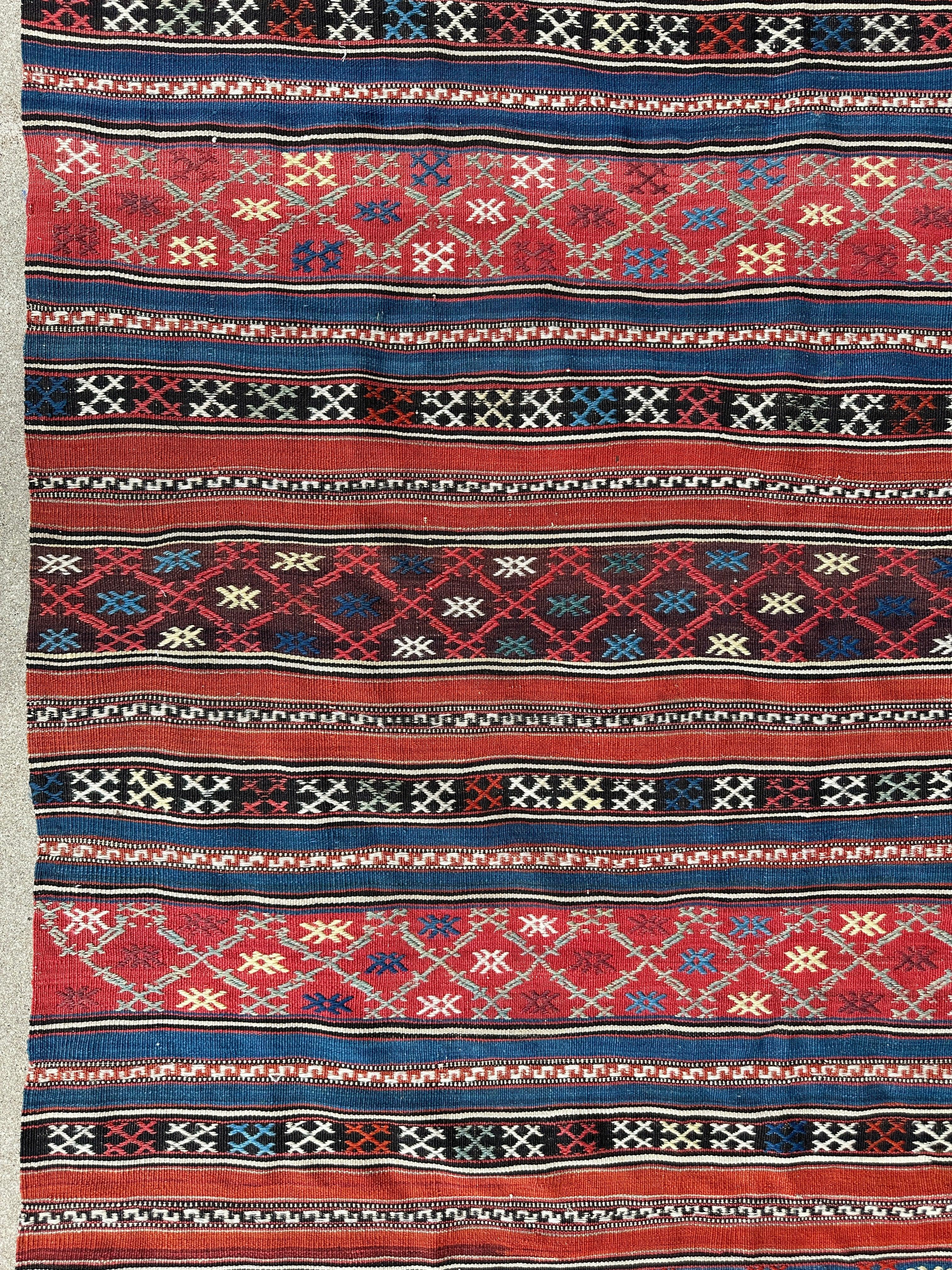 Antique Caucasian Shahsavan Soumak Rug 4’9” x 7’4” Rugistan