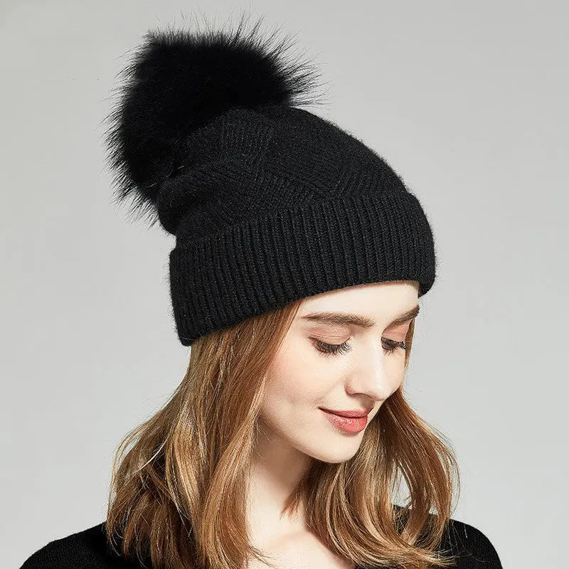 Woolen Women's Hat with a Pompon Family Shopolf