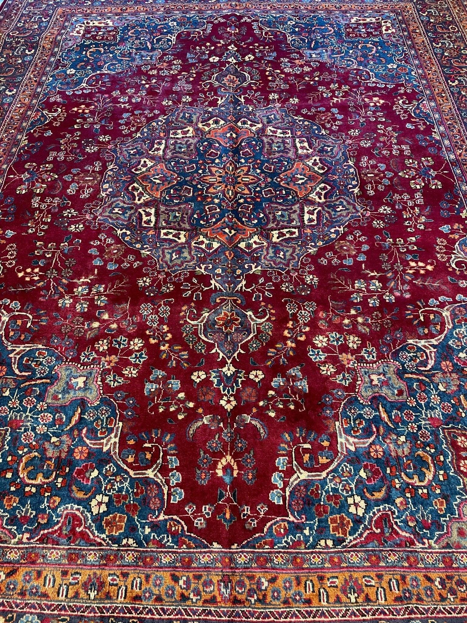 Elegant Hand Knotted Khorasan Area Rug 9’8” x 12’10” Rugistan