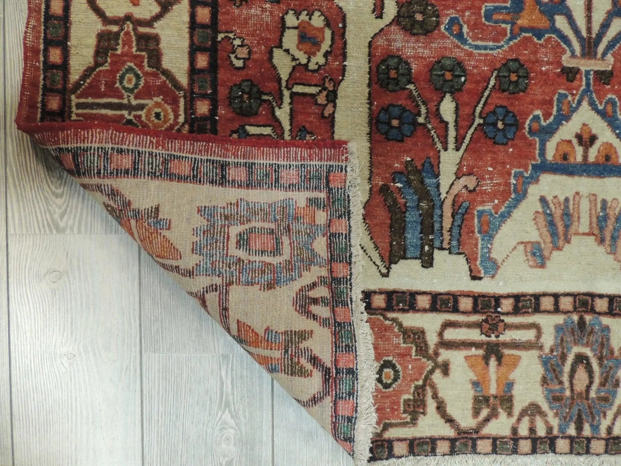 Exquisite Distressed Fine Persian Area Rug 5x7 Ft Rugistan